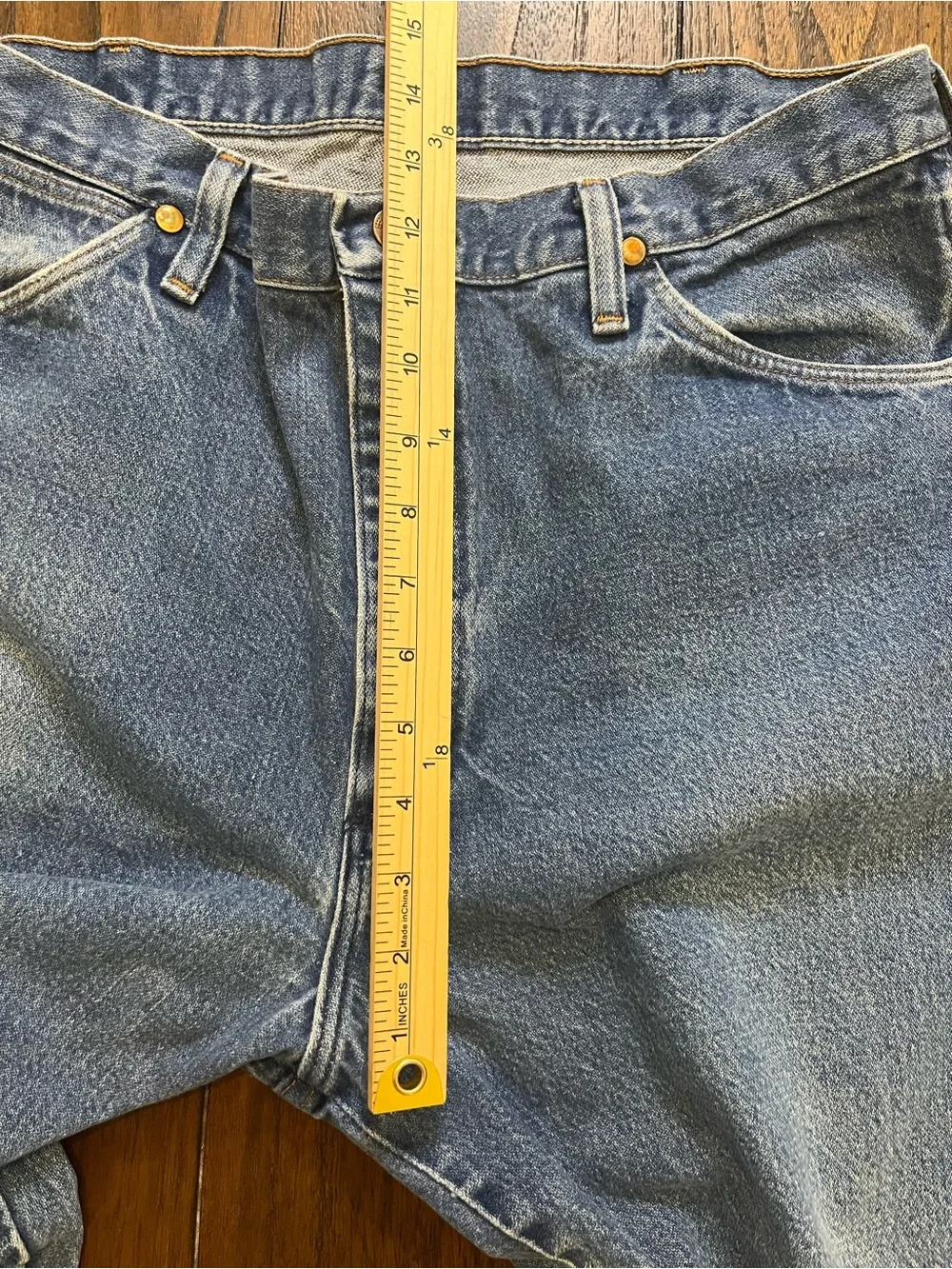 Vintage Wrangler USA Made High Rise Relaxed Straight Jeans 36x32